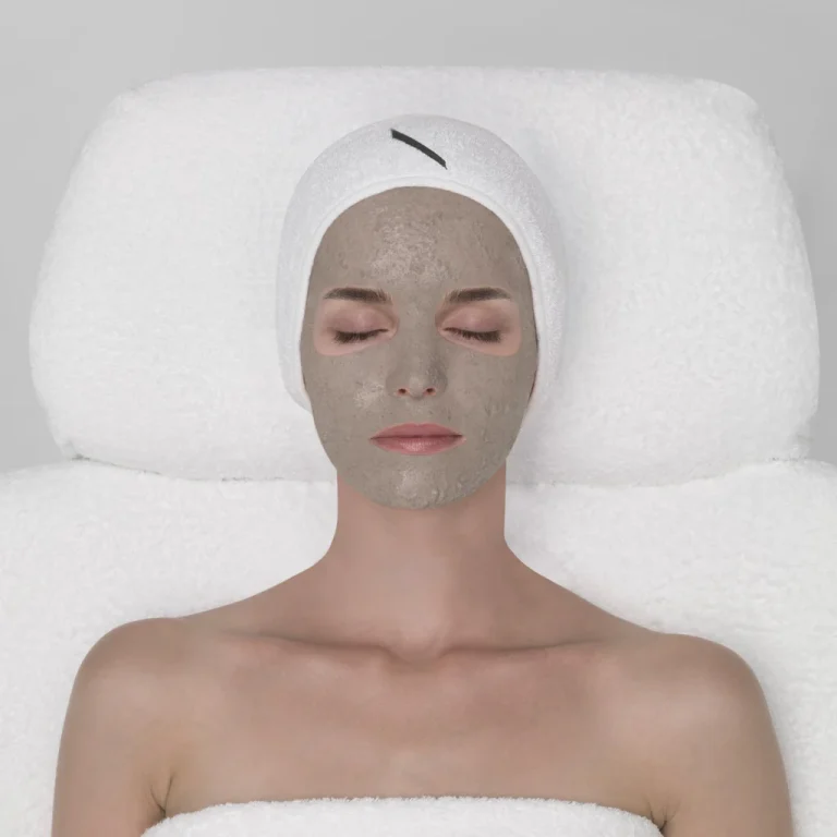 Hier bij Gloed Mooi gebruiken wij de profesionele producten van Neoderma